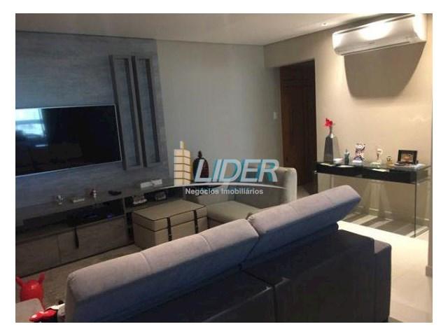 Apartamento à venda com 3 dormitórios em Santa mônica, Uberlândia cod:22327
