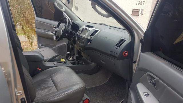 Vendo Hilux SRV 4x4 - Foto 11