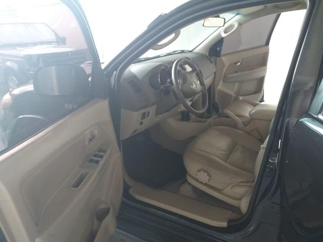 Hilux sw4 , preta 3.0