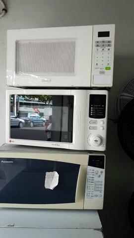 Vendo dois microondas zero