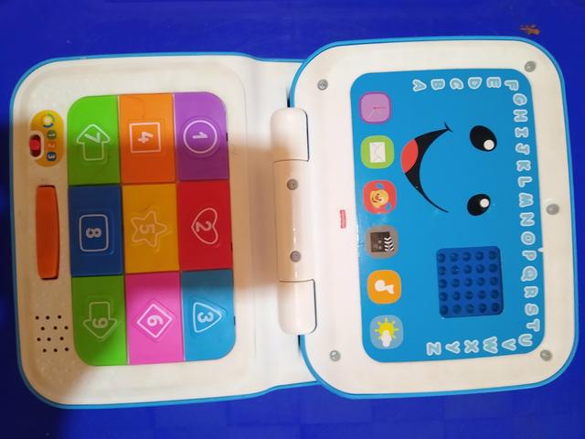 Laptop aprender e brincar Fisher price