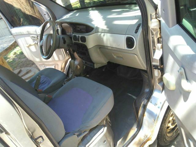 VENDE-SE UMA TAWNER 2010 14.000. chama aí que agente conversa - Foto 6
