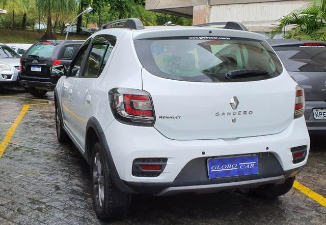 Renault sandero step way 2017 com gnv - Foto 6