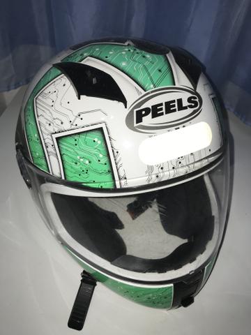 Capacete