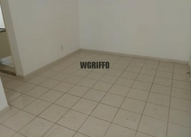 Apartamento com 2 Quartos no Condomínio Ilha de Vitória em Colina de Laranjeiras - Foto 4