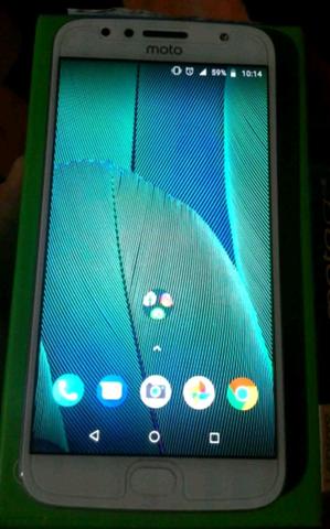 Moto G5S Plus