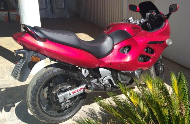 Suzuki gsx 750 impecável - Foto 6