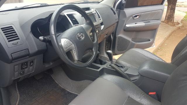 Vendo Hilux SRV 4x4 - Foto 15