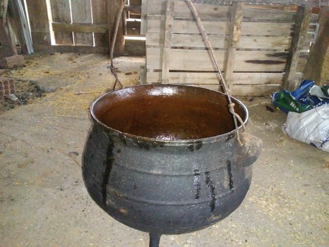 Vendo um caldeirao top muito bom
