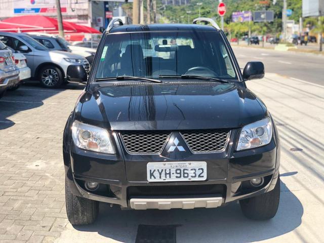 Mitsubishi Pajero Tr4 4x2 automatica completa com couro sem detalhes Martins * - Foto 5