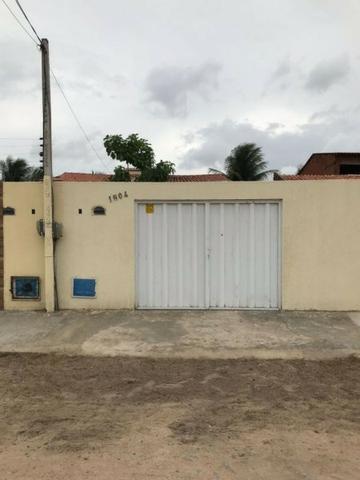 Alugo excelente casa no bairro Siqueira