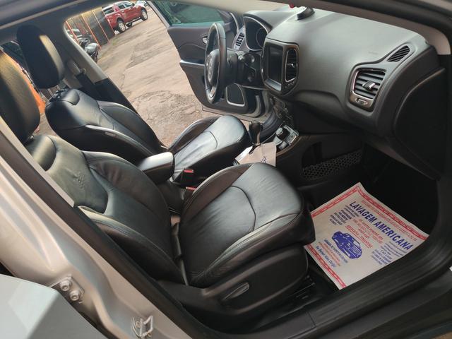 Jeep compass longitude 2.0 diesel 4x4 automático 2017 único dono - Foto 13