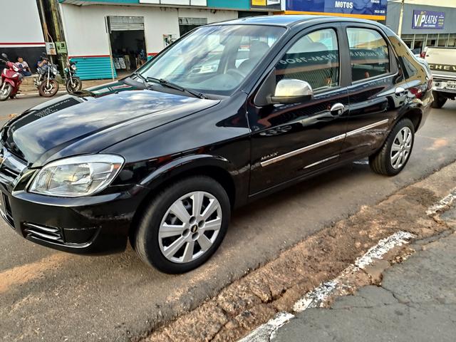 Prisma 1.4 completo 2011 manual super conservado - Foto 2