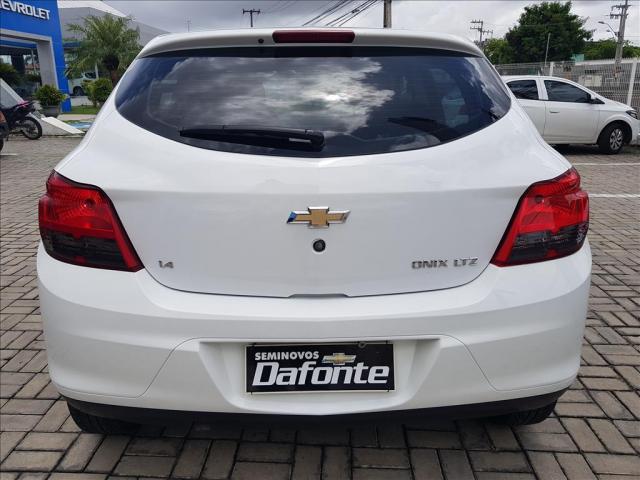 CHEVROLET ONIX 1.4 MPFI LTZ 8V FLEX 4P MANUAL - Foto 6