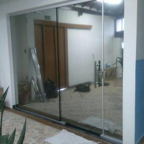 Películas Residenciais