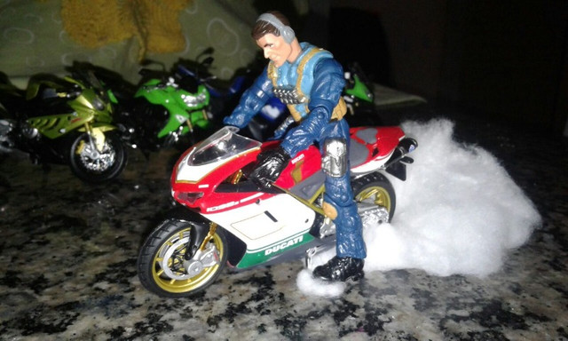 Motos Miniaturas  - Foto 3