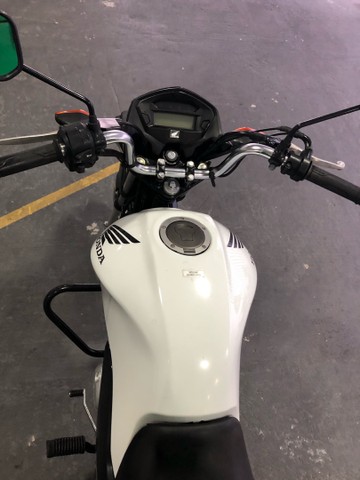 CG 125 CARGO BRANCA 2014