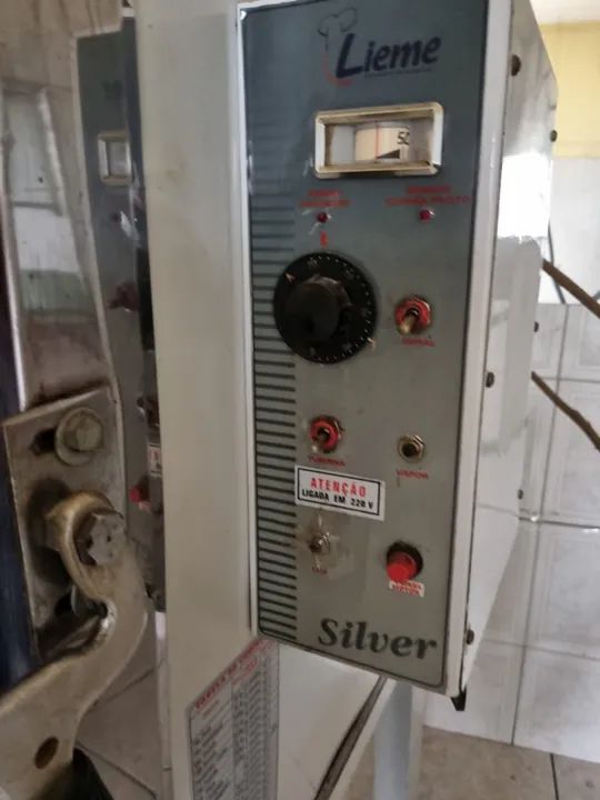 FORNO TURBO(acompanha 8 assadeiras) - Foto 4