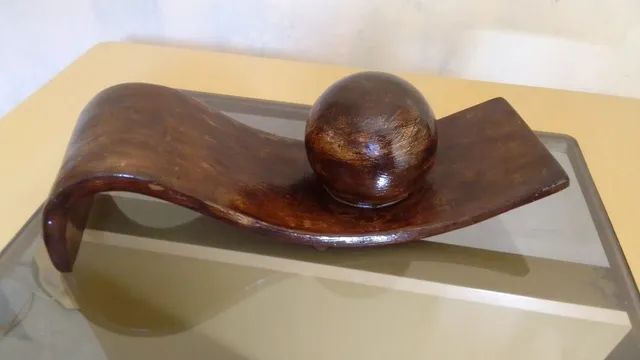 Centro de mesa com esfera com efeito madeira - Foto 2