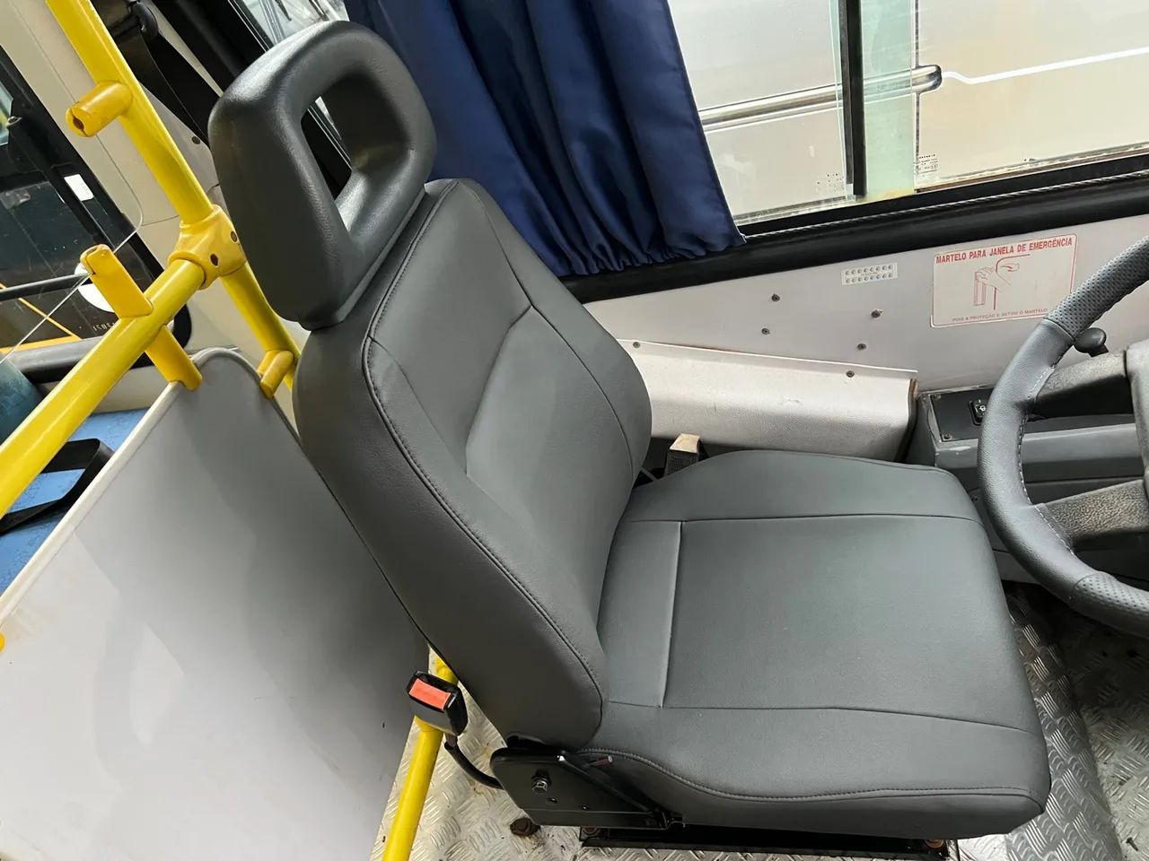 Ônibus 15.190   Motor MWM Caio Foz  2011  60 Lugares  - Foto 15