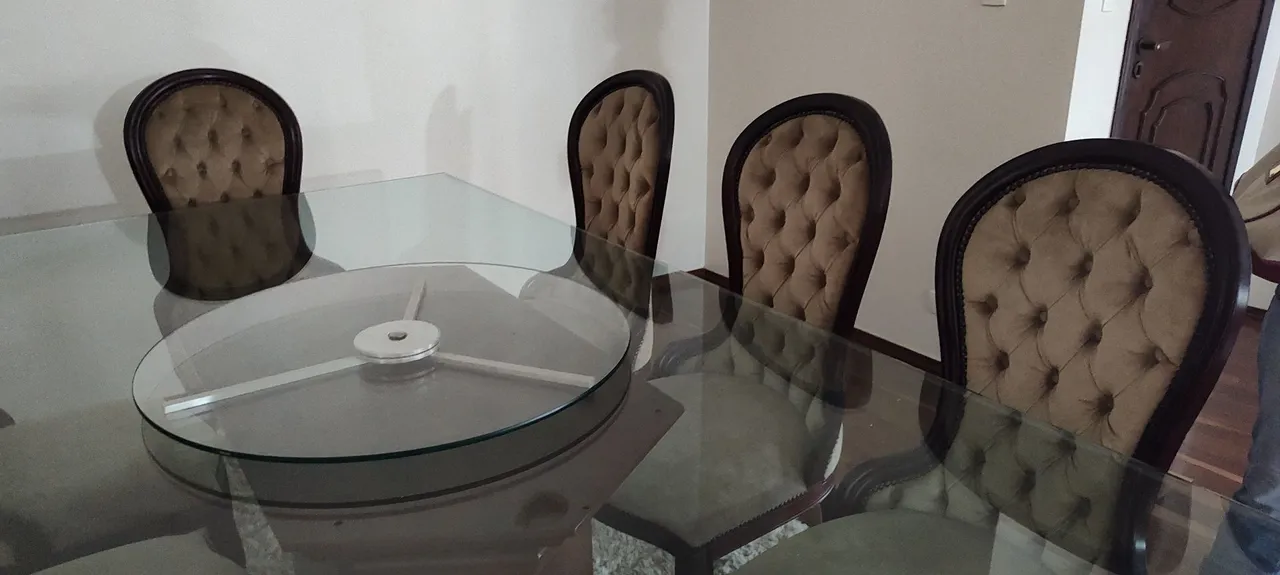Mesa chique.