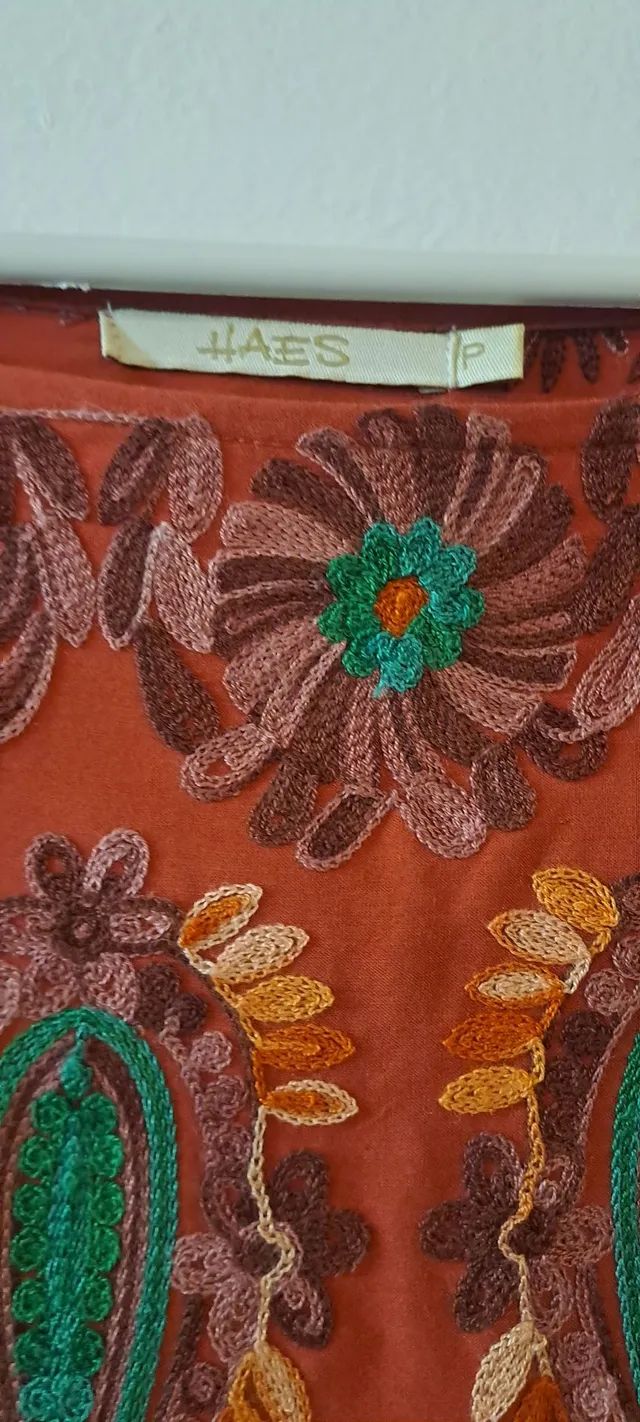Lindo vestido em algodão com bordados P - Foto 3