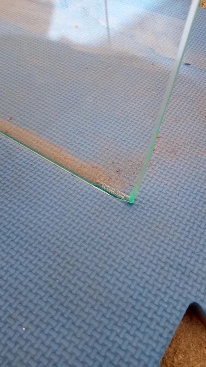 Vidro para porta ou fechamento, pequeno lascado em uma quina, cerca de 2 cm - Foto 2