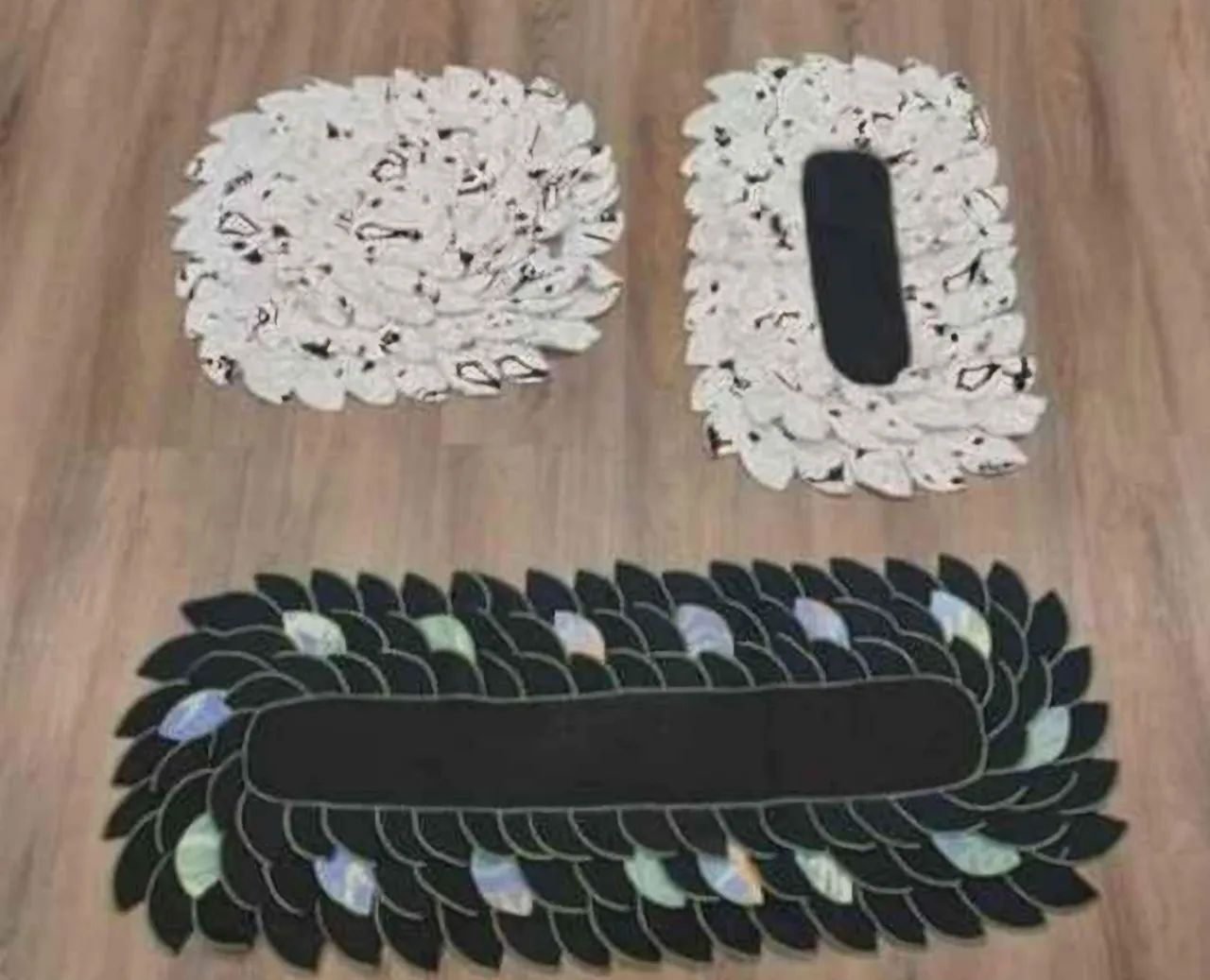 Lote almofadas e saia box solteiro R$ 80,00 - leia a descrição - Foto 2