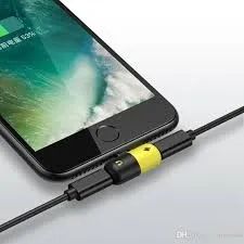 Adaptador Lightning Splitter Carregador Fone Iphone  - Foto 3