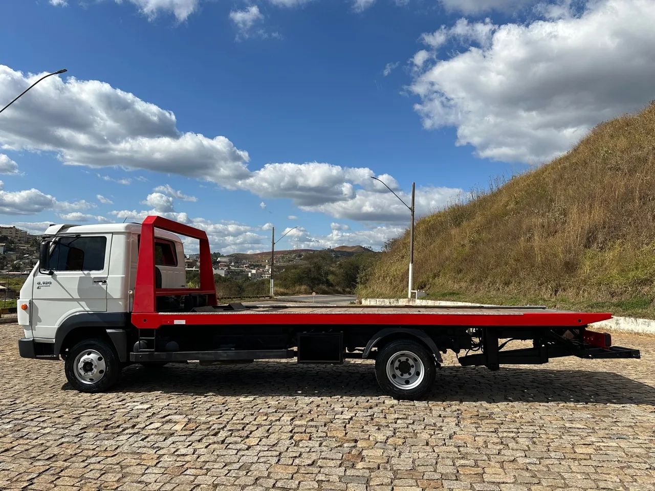 VW 8.160 prancha 2015 com asa delta - Foto 7