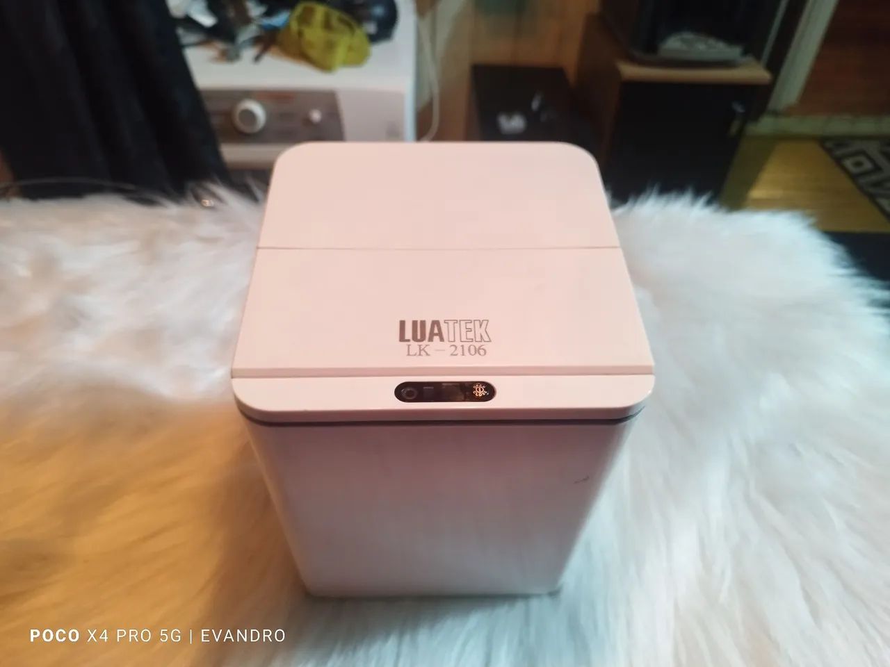 Lixeira automática com sensor 