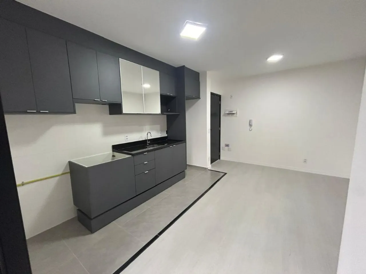 Charmoso Apartamento de 2 Dormitórios no Centro de Osasco