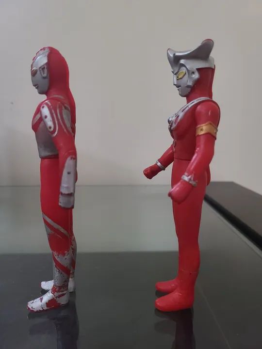 Bonecos Ultraman Bandai - Foto 3
