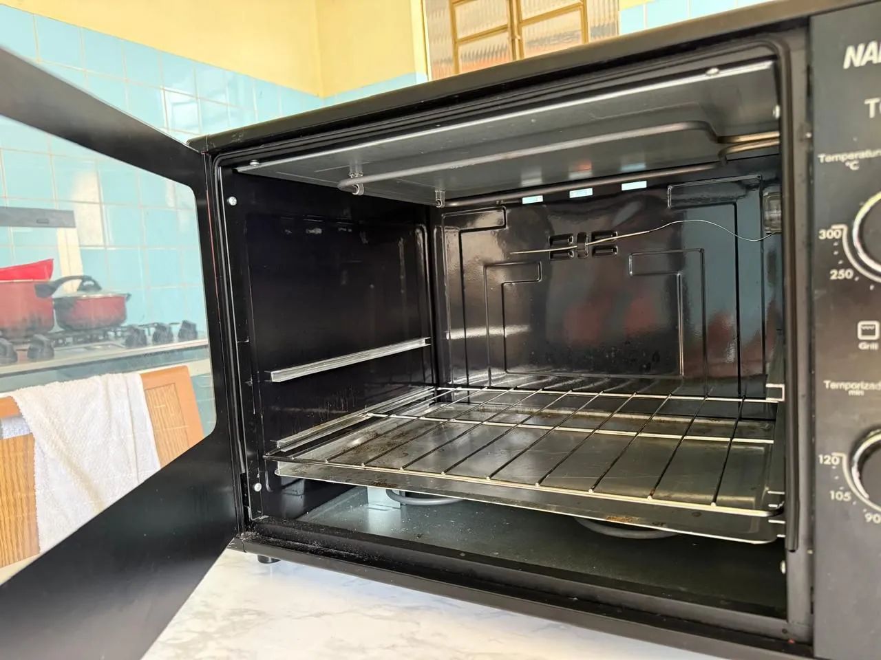 Churrasqueira Elétrica e Forno Elétrico( Usado uma vez) - Foto 2