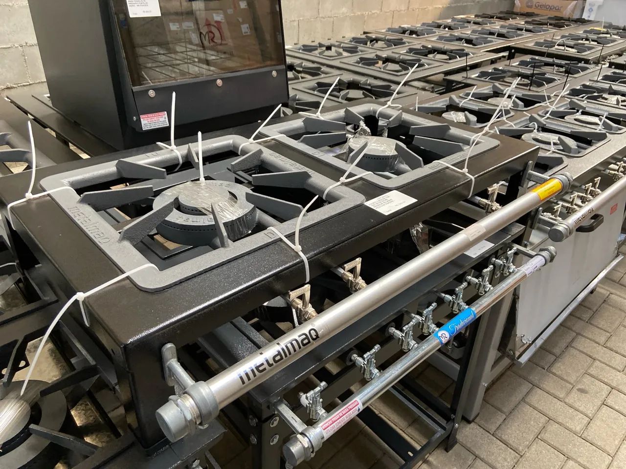 FOGÃO 2 BOCAS DE MESA 1QS 1QD STORI PREMIUM M2 40X40 - METALMAQ