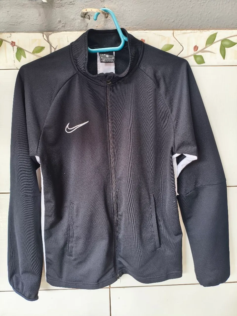 Jaqueta Nike Preta Original Tam G infantil