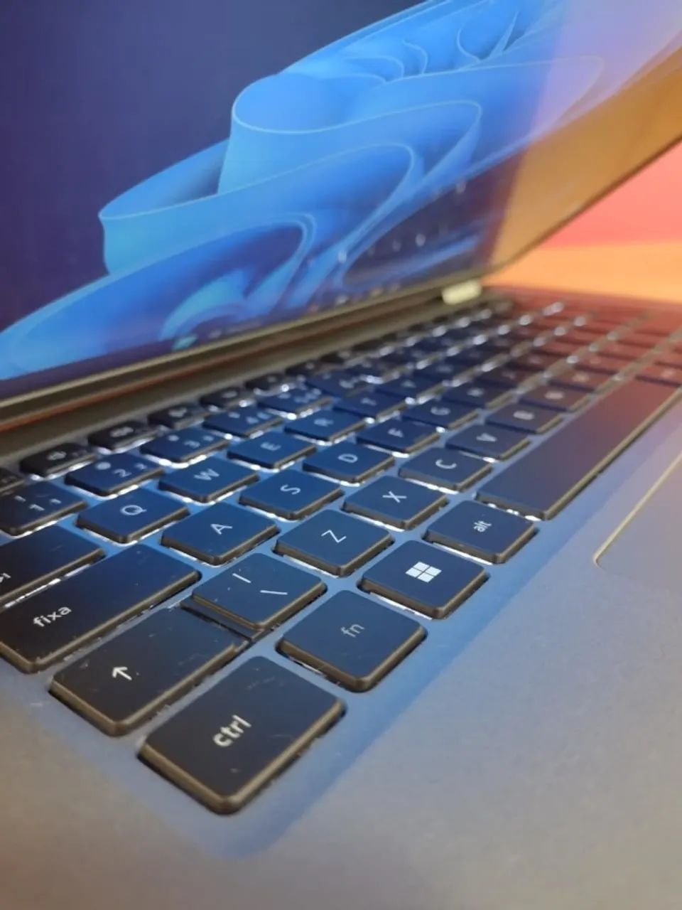 Notebook Dell Latitude 5410 - Core i5 10 -  8GB / SSD 256GB - Tela 14"  - Foto 4