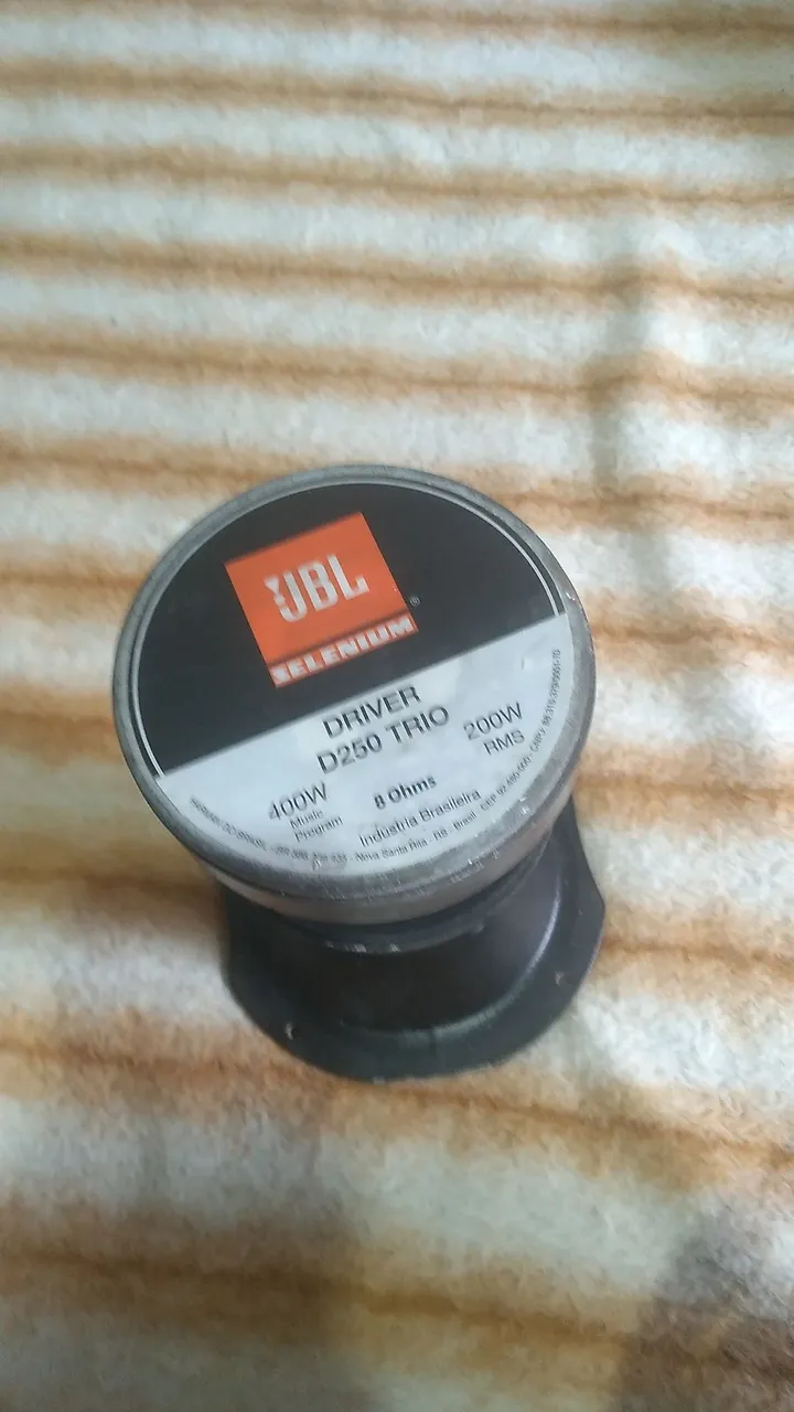Caixa de Som JBL Selenium D250 Trio