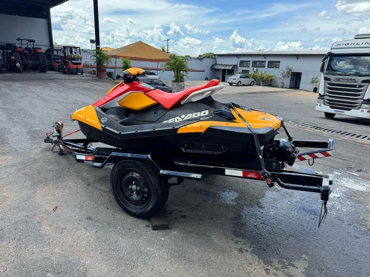 JET SKI SPARK