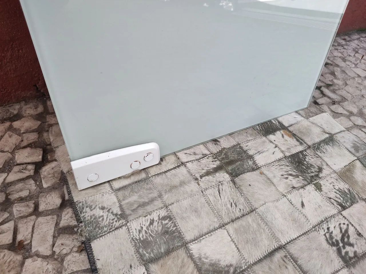 Porta de Box de Vidro de abrir com Ferragens - Foto 5