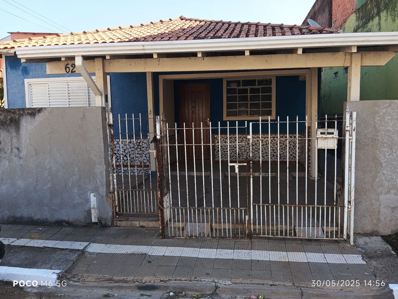 Vendo casa em alumínio ótima localização