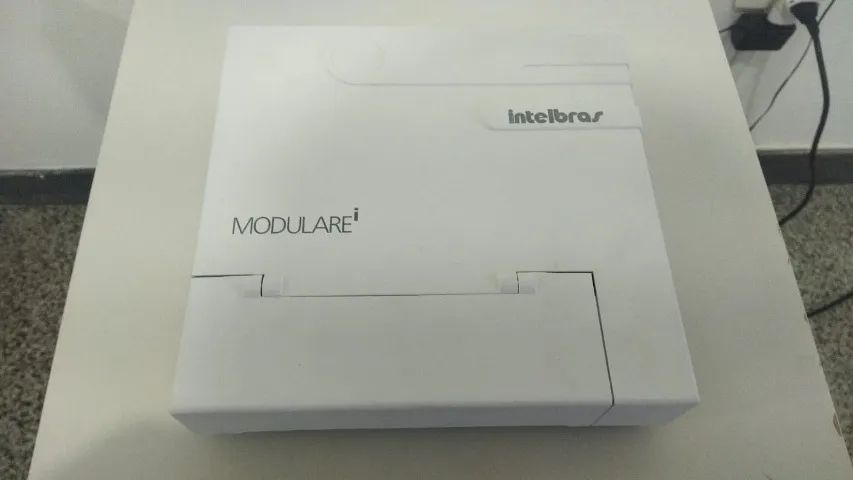 Central Telefonica Modulari i 04 linhas 12 ramais