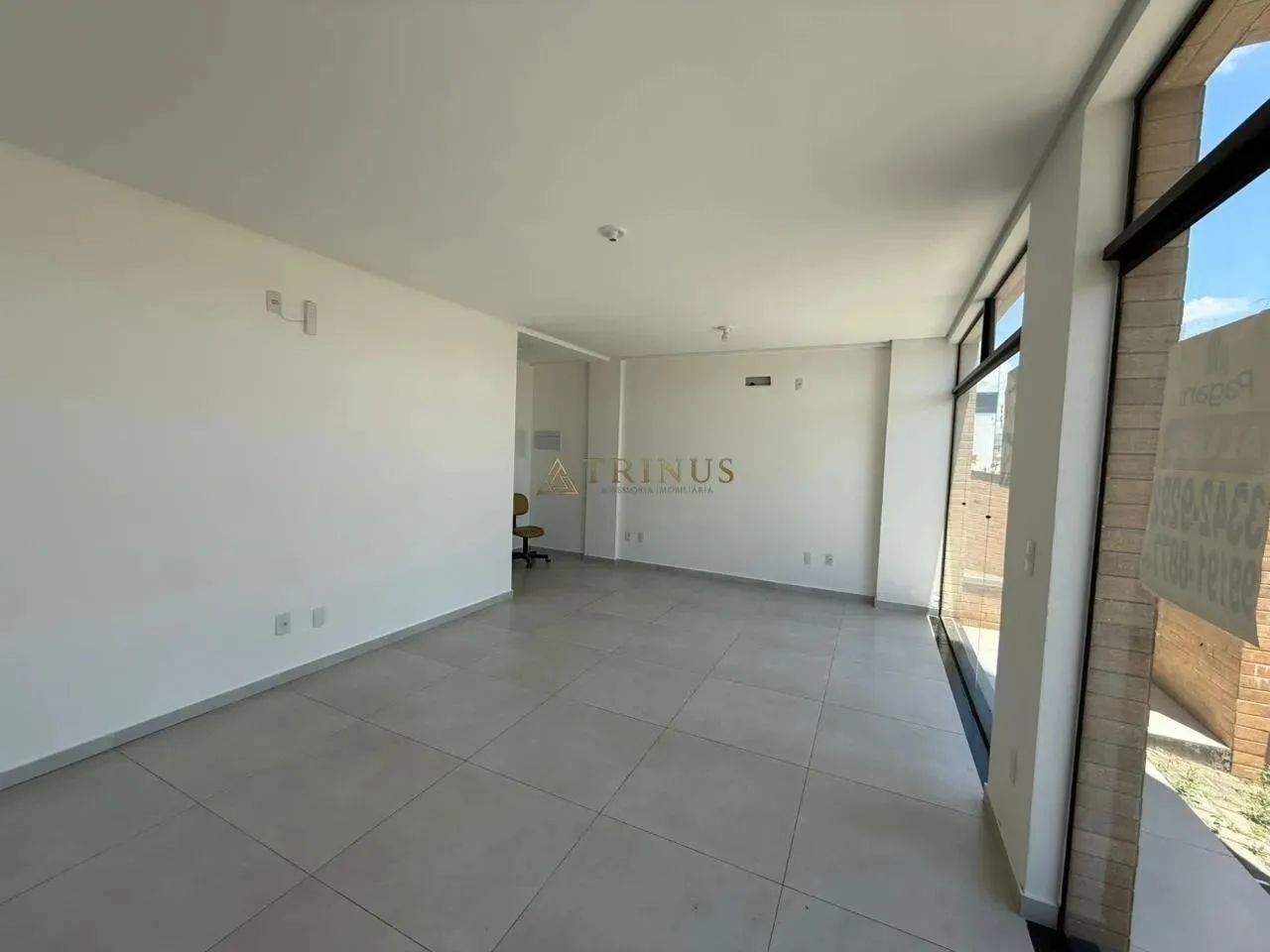 Loja no Centro de Palhoça para Locação - 34,64 m²