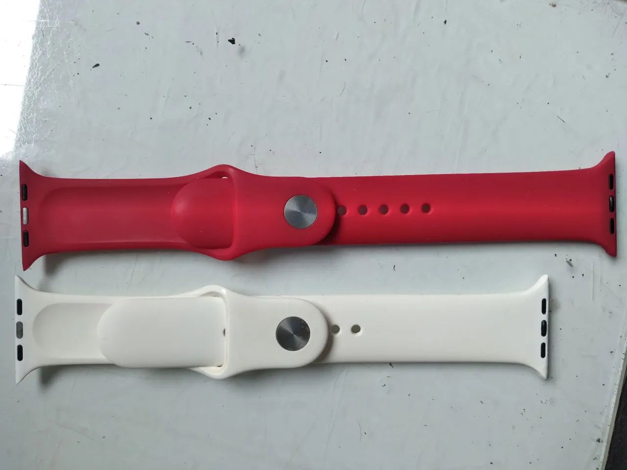 Pulseiras Apple Watch 44mm Vermelha e branca Original - Foto 5