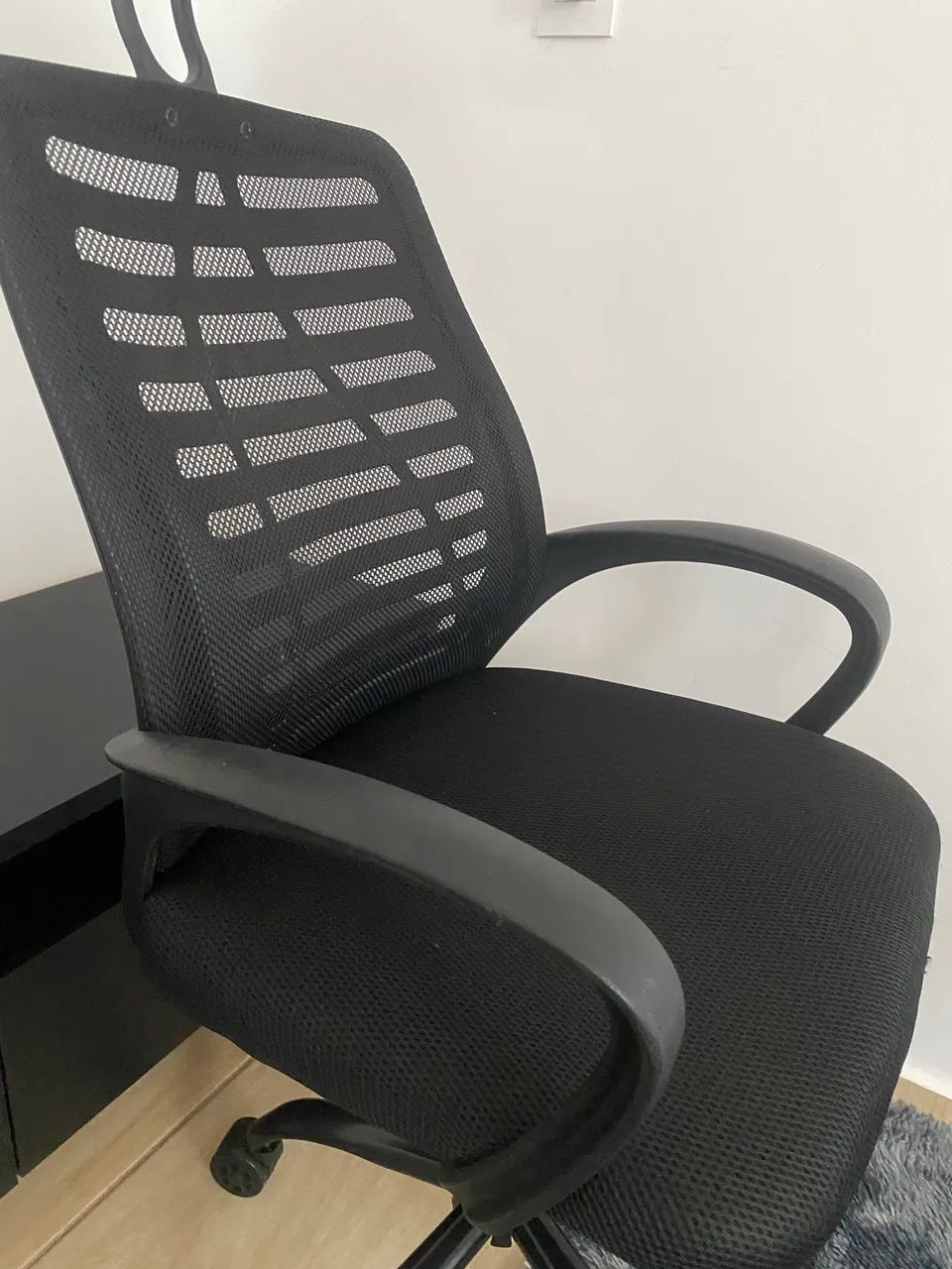 Vendo cadeira Escritório, Gamer. - Foto 2