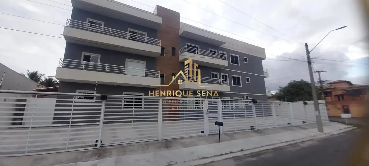 Apartamento com 3 quartos sendo 1 suíte à venda.