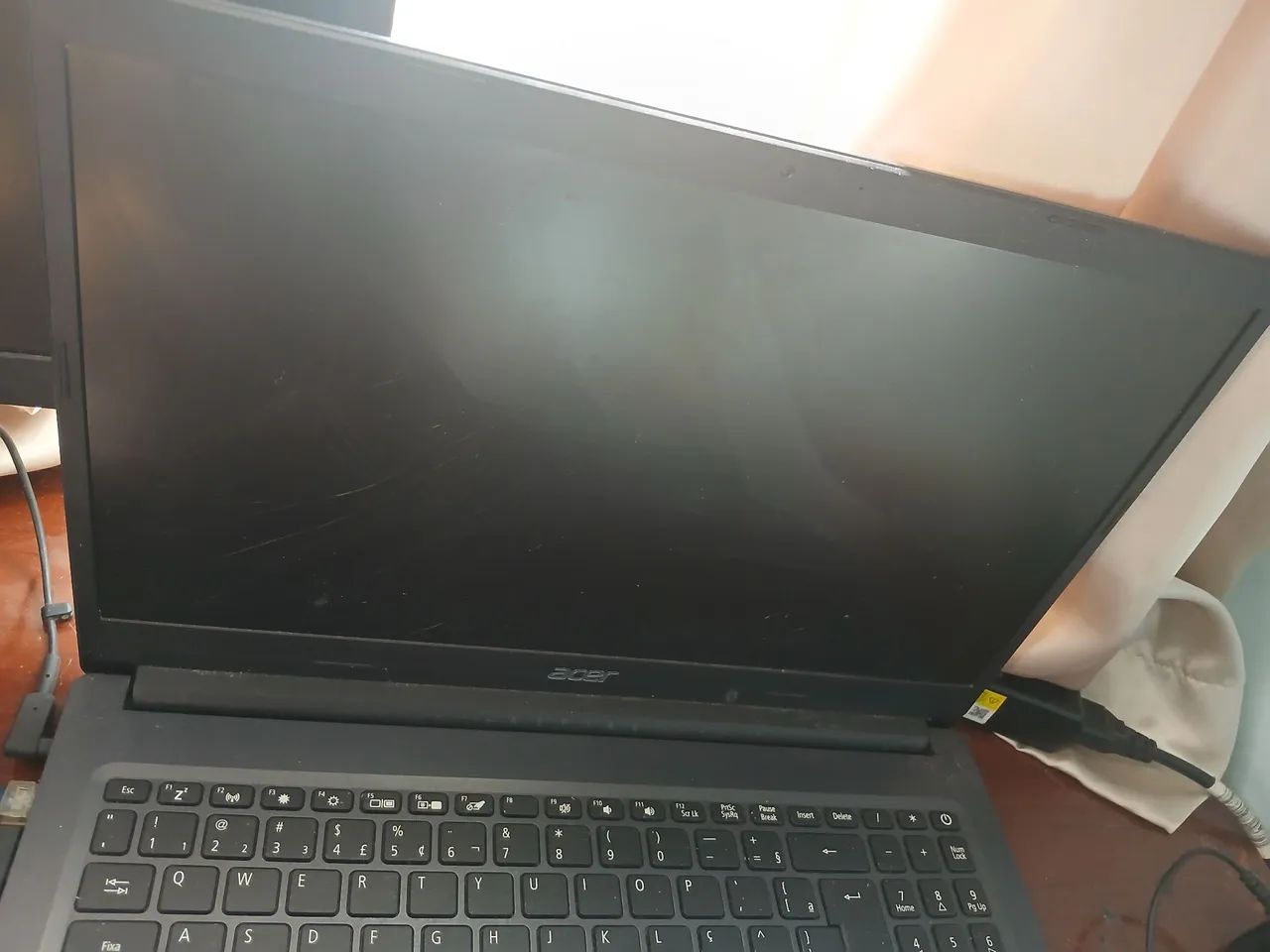 Notebook Acer AMD ryzen 5 - Foto 2