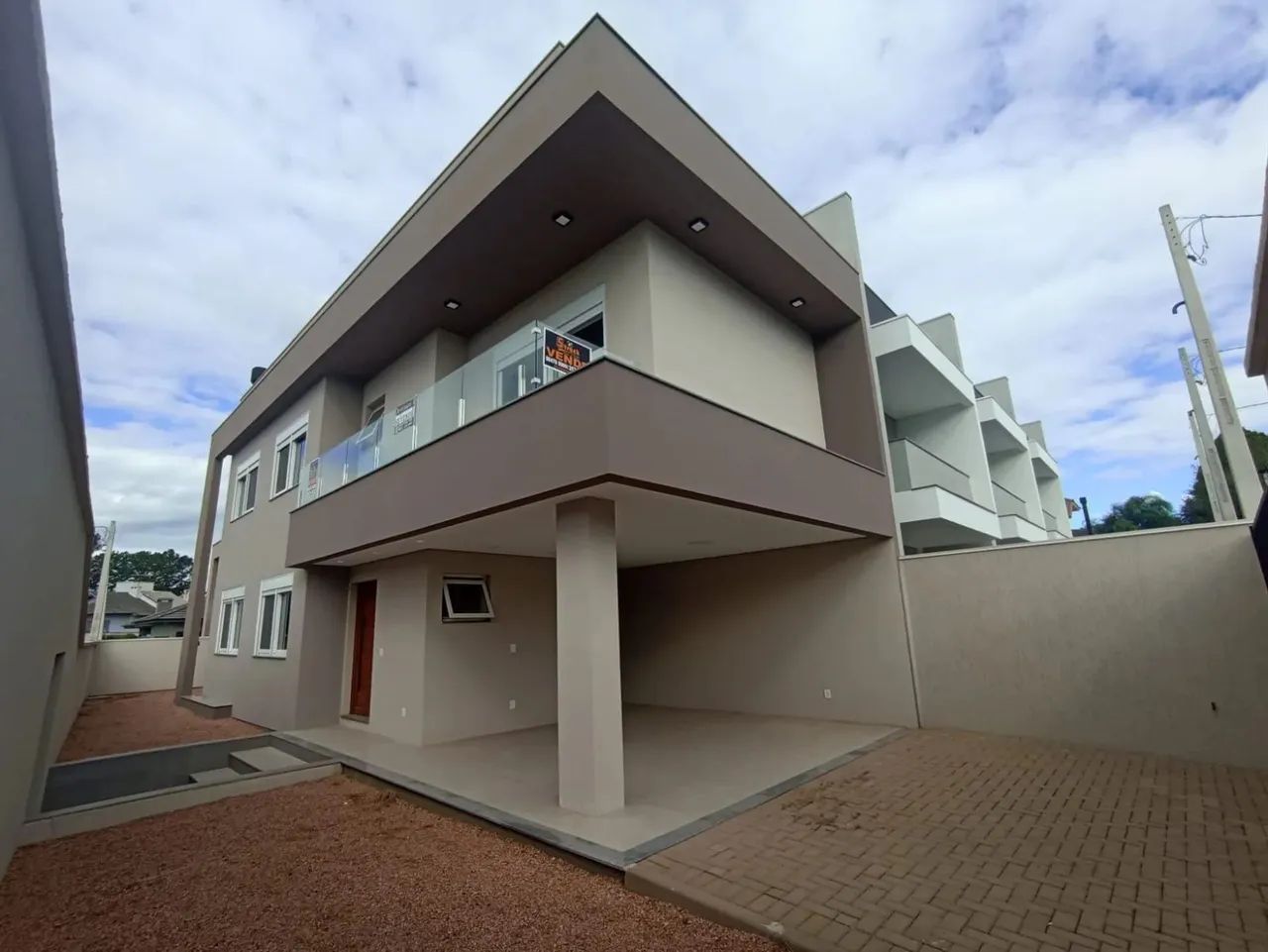 Casa para venda e locação com 180m² no bairro Cristo Rei em São Leopoldo RS, fácil acesso 