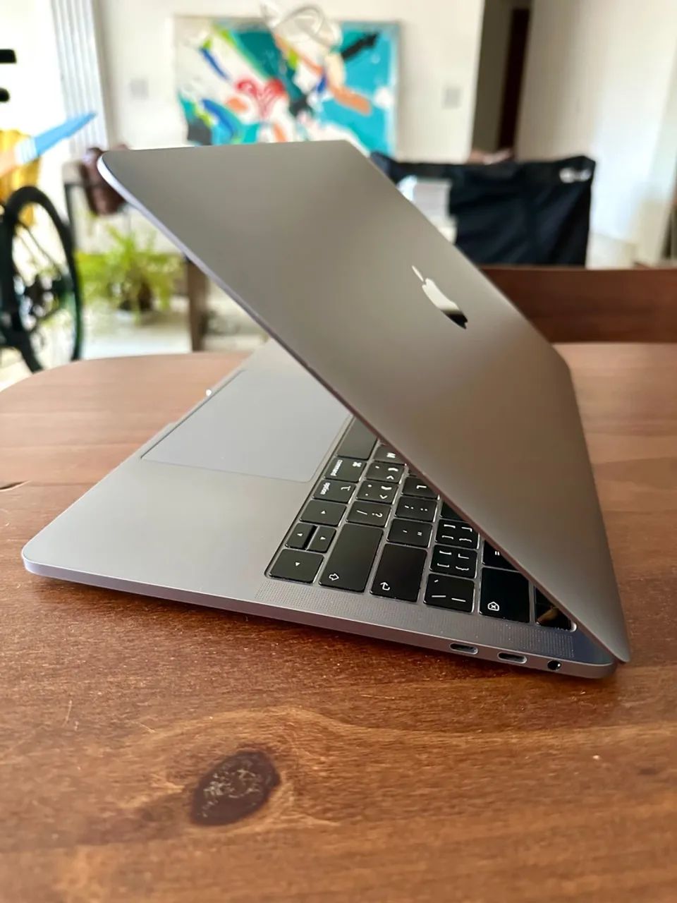 macbook pro 2019 i5