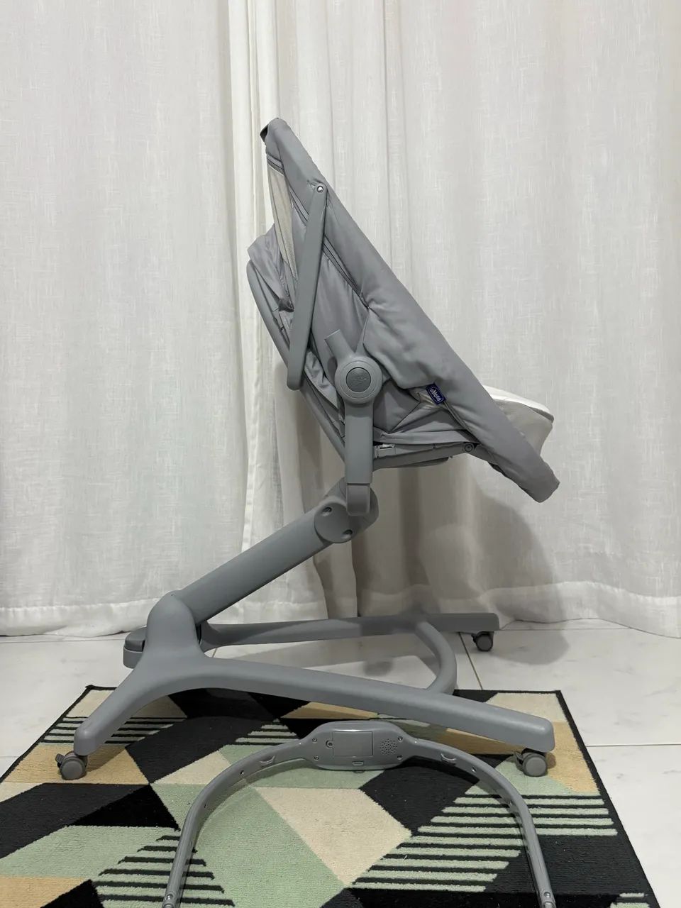 Berço Portátil Moisés - Chicco Baby Hug 4 em 1 - Foto 4